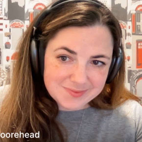 Meet your Posher, Liz - Picture 1 of 1